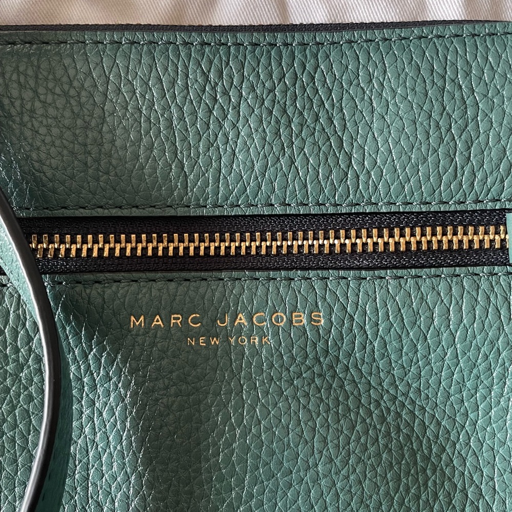 Marc Jacobs - Picture 2 of 8